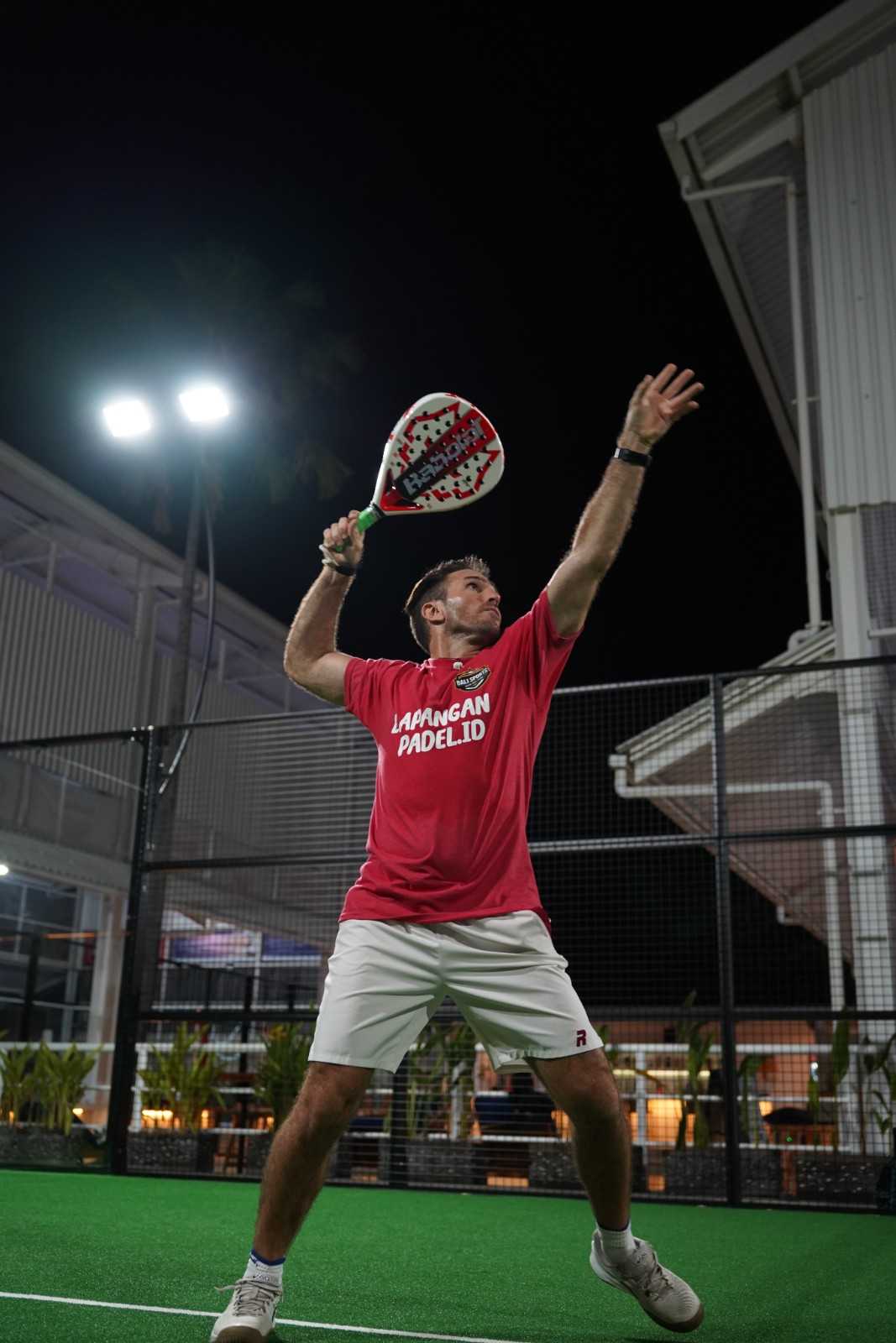 Lapangan Padel Profil